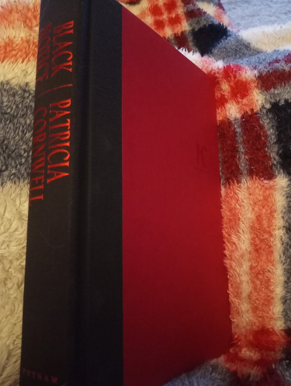 NWOT Patricia Cornwell Black Notice Book - Picture 5 of 6